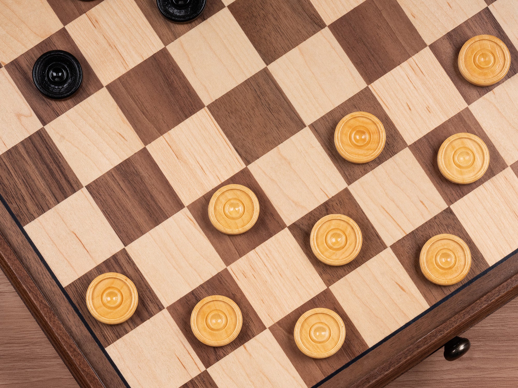 Set di Scacchi e Dama Premium in Legno di Noce 15'' A&A con Cassetto