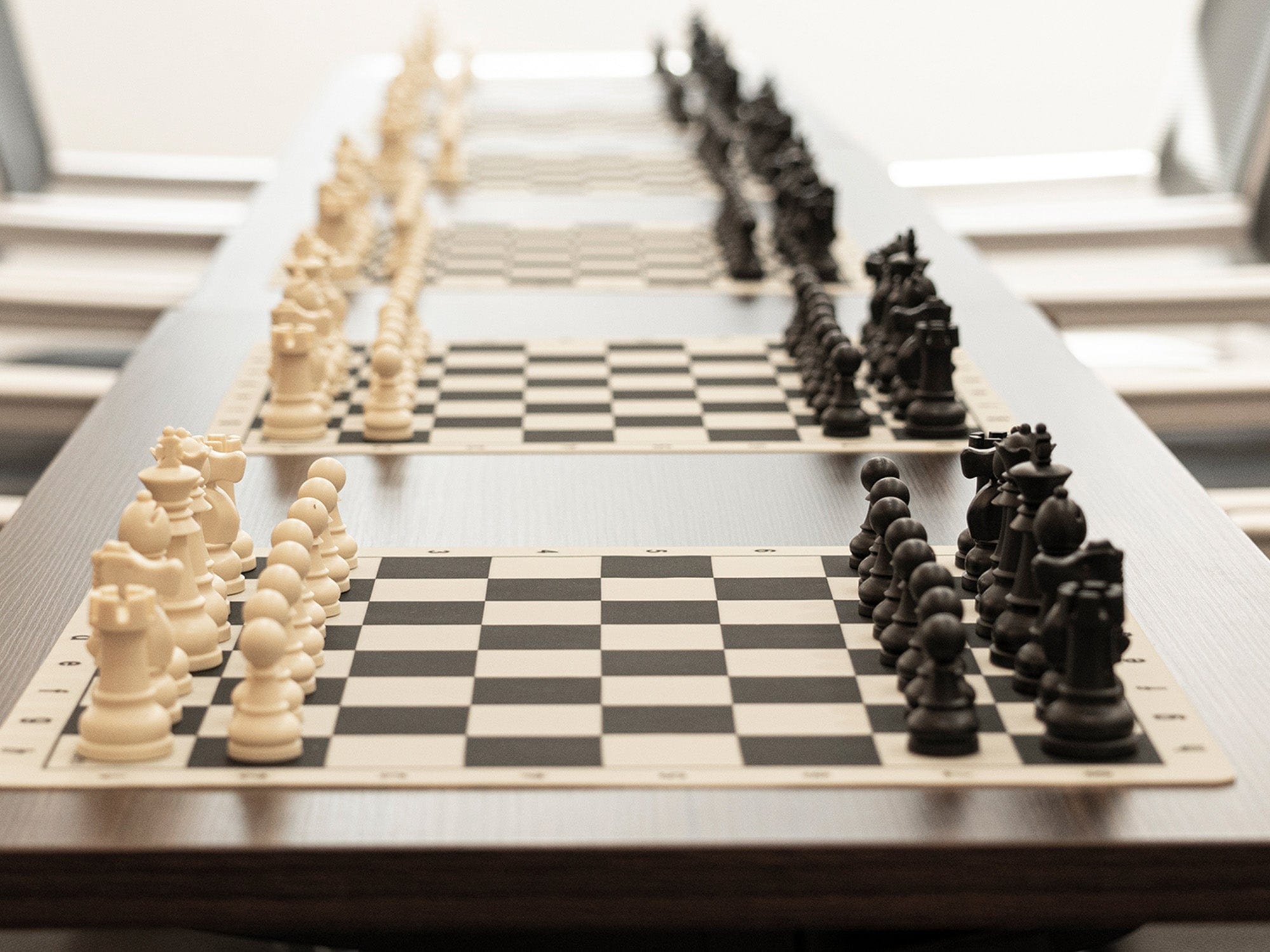 A&A CHESS CHESS A&A 15''*15'' Silicone & Plastic Traveling Chess Set w/ Storage Bag