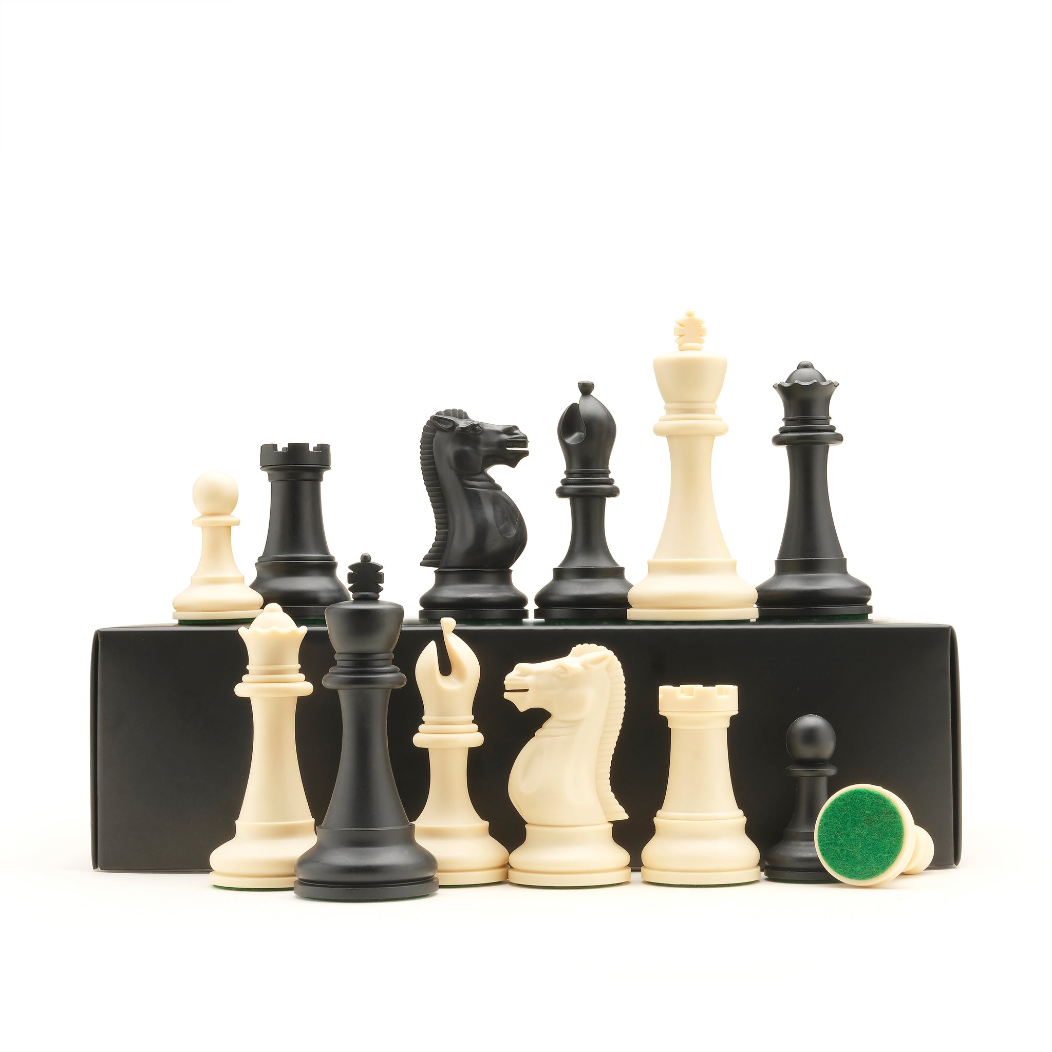 A&A Tournament 3.75" King Height Plastic Quadruple Weighted Classic Staunton Pieces