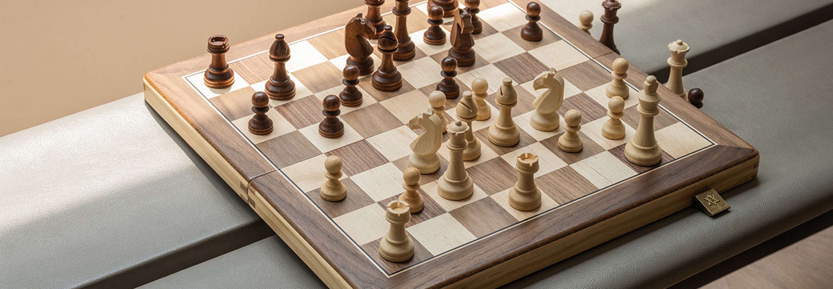 magnetic wooden folding chess set