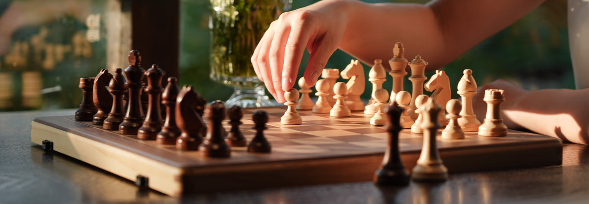 magnetic wooden folding chess set