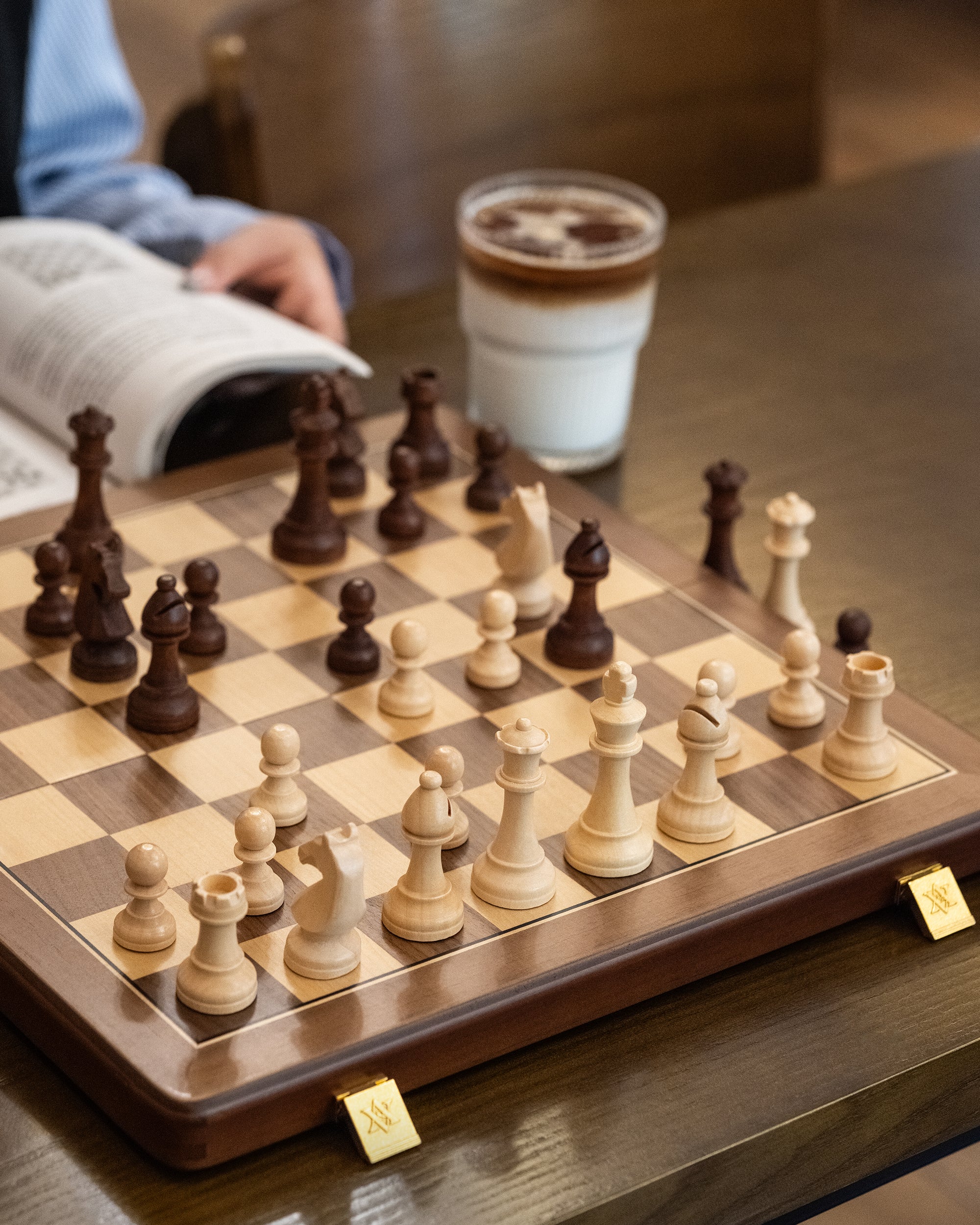 Finish walnut wood chess sets