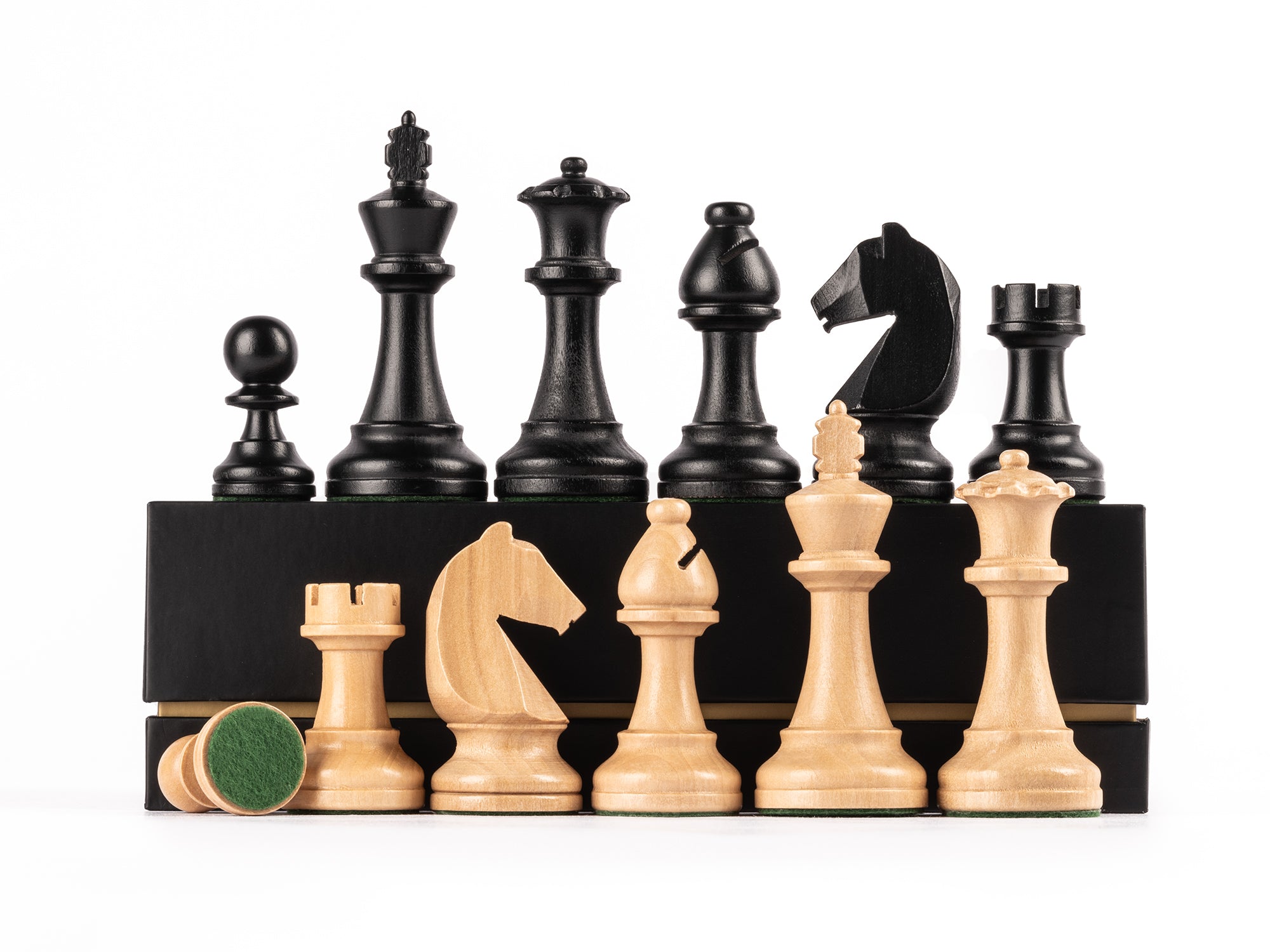 king height 3.75inches wooden chess pieces